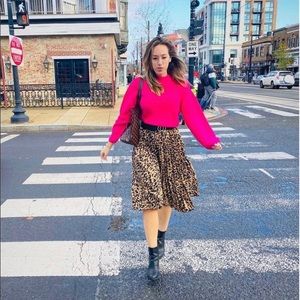 Halogen leopard skirt